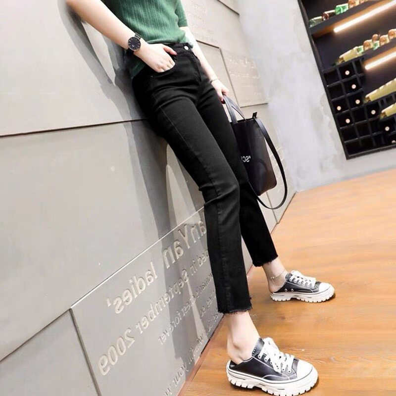 Black smoke tube straight-leg jeans for women, a new thin style for petite ladies in the summer of 2022, with a width of 80% to 90% details Picture